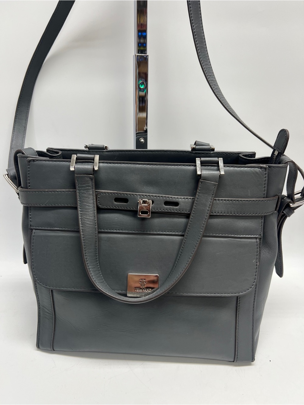 Vera wand 2 way shoulder bag